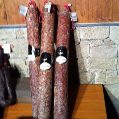 Chorizo vela Halal 1.9 kg aprox PICANTE.